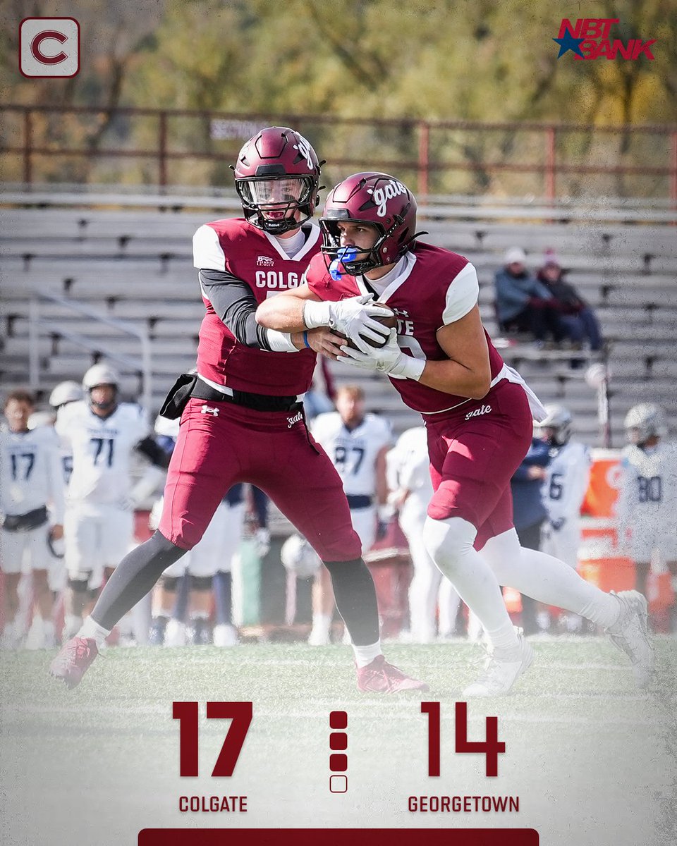 ColgateFB's tweet photo. 🔴🔴🔴⚪️

#GoGate | #DrawTheLine https://t.co/iuWbX3YseV