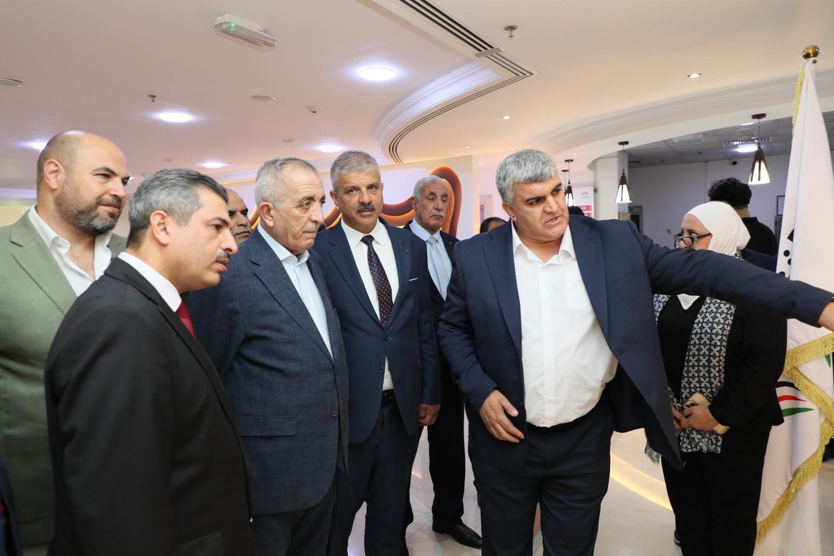 mostafa59625937's tweet photo. افتتاح سردية إربد «الأرض والإنسان» في المركز الثقافي بإربد، توثيقٌ لذاكرة المكان وتجسيدٌ لهويته الوطنية، واستحضارٌ لتاريخ المحافظة وإرثها الحضاري والإنساني، بما يربط الأجيال بجذورها، ويصون رواية المكان والإنسان بوصفها جزءًا أصيلًا من السردية الأردنية . https://t.co/H5v7BsJUsR