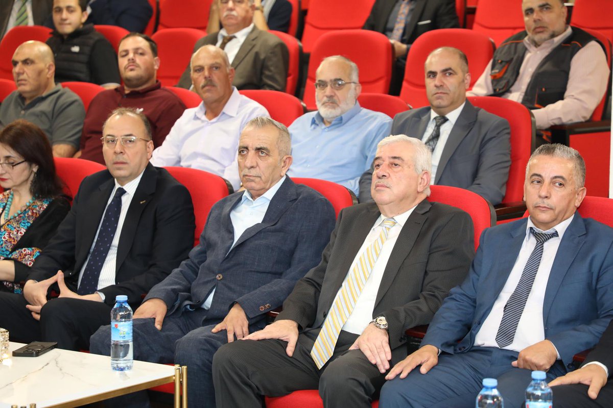 mostafa59625937's tweet photo. افتتاح سردية إربد «الأرض والإنسان» في المركز الثقافي بإربد، توثيقٌ لذاكرة المكان وتجسيدٌ لهويته الوطنية، واستحضارٌ لتاريخ المحافظة وإرثها الحضاري والإنساني، بما يربط الأجيال بجذورها، ويصون رواية المكان والإنسان بوصفها جزءًا أصيلًا من السردية الأردنية . https://t.co/H5v7BsJUsR