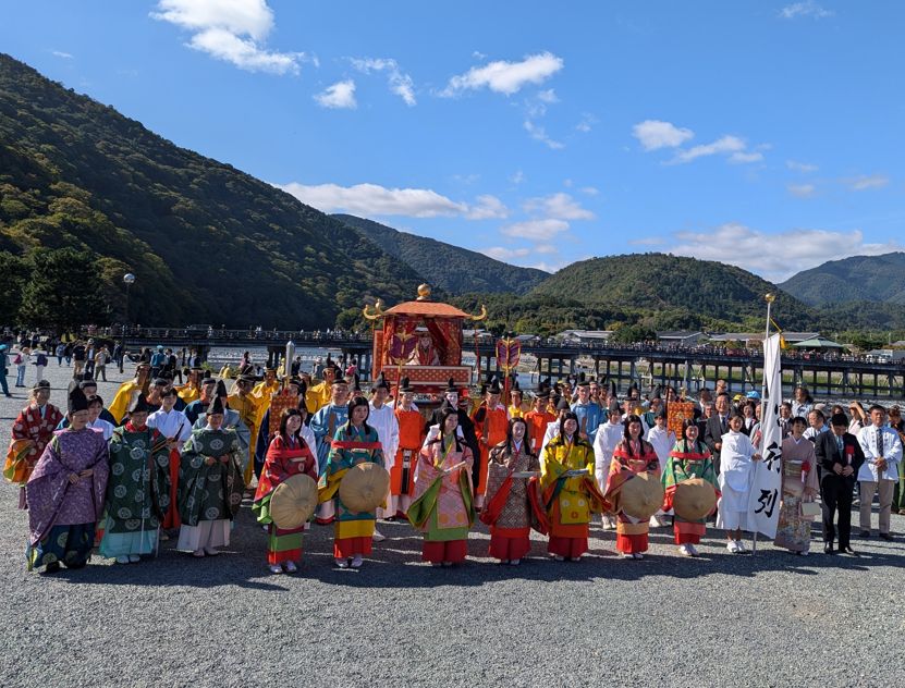 kyoto_ism's tweet photo. 【野宮神社】斎宮行列
新たに天皇が即位すると未婚の皇女または王女が伊勢神宮に遣わされる。#野宮神社 の #斎宮行列 はこの群行を再現した時代行列。斎宮代と雅な官人と官女が嵐山を練り歩く。
https://t.co/4M8k2UrSGg
#京都 #京都グルメ #京都カフェ #京都旅行 #kyoto #kyototrip #kyototravel https://t.co/9v44br1SKk