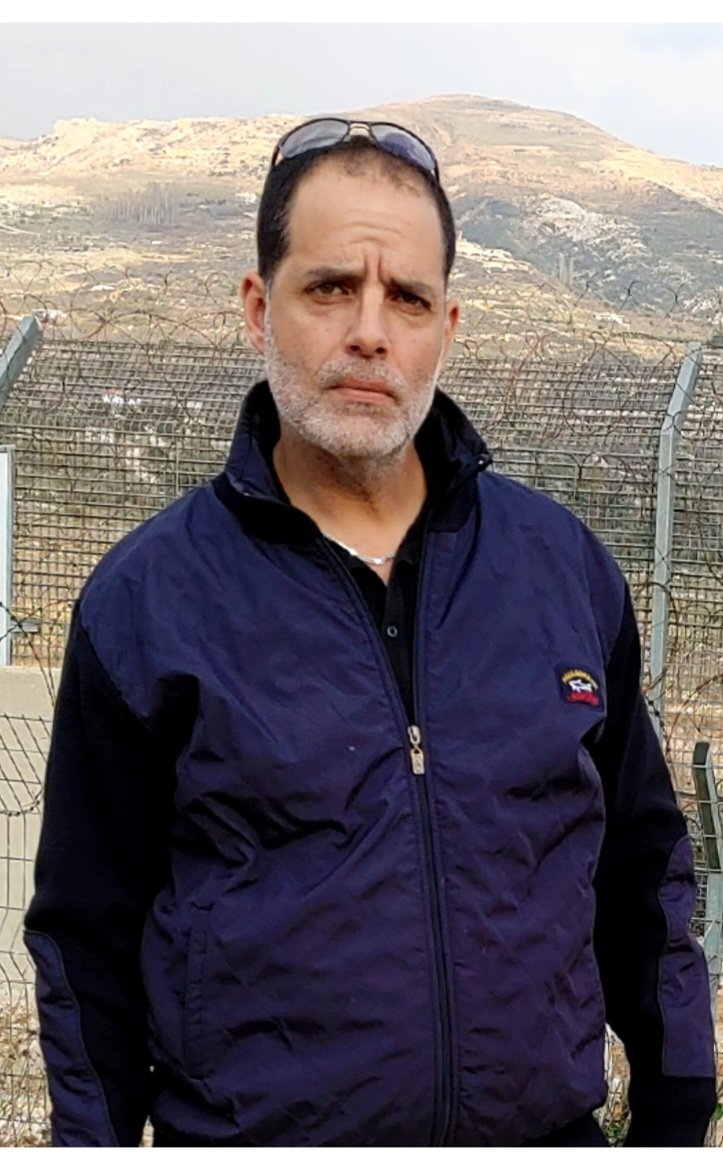 twwygr's tweet photo. איזה תרגיל ביזיוני.
אכיפה בררנית, והפעם מהכיס שלנו!
השעייתו של סא"ל מרקו מורנו, כפרשן בתאגיד השידור הציבורי, היא  סתימת פיות!
הטענה על השתתפותו בקמפיין הליכוד, היא תירוץ נבזה.
יריב אופנהיימר, לקח חלק פעיל בבחירות, קיבל הודעה כזו?
לא!
אסור לתת לזה יד, 
בטח לא לפני הבחירות.
תתלוננו https://t.co/vsIdVuXSRy