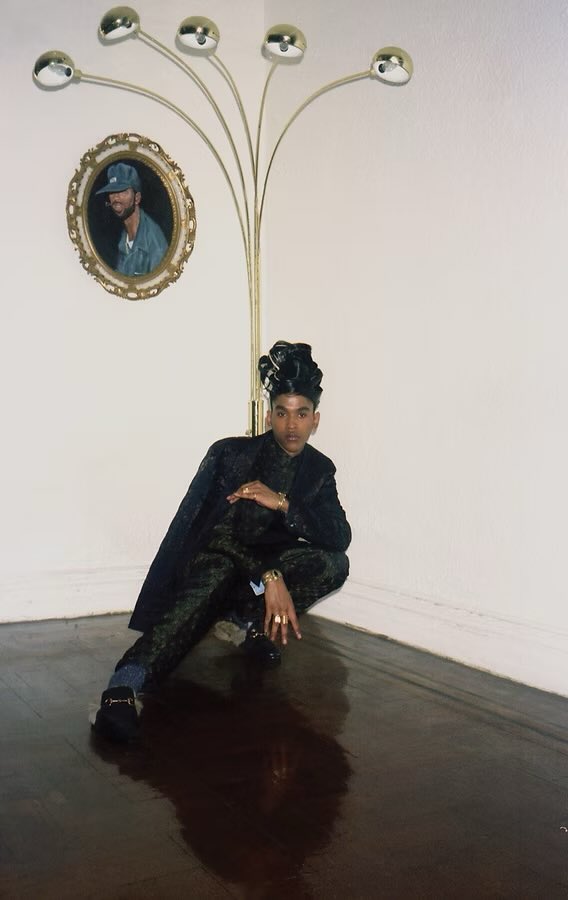 flyrebel's tweet photo. I come back to this editorial like twice every year.

Ghetto Dandy, V Man, Jun. 2015
Photography: Eloise Parry
Styling: Akeem Smith https://t.co/gsP01glRrn