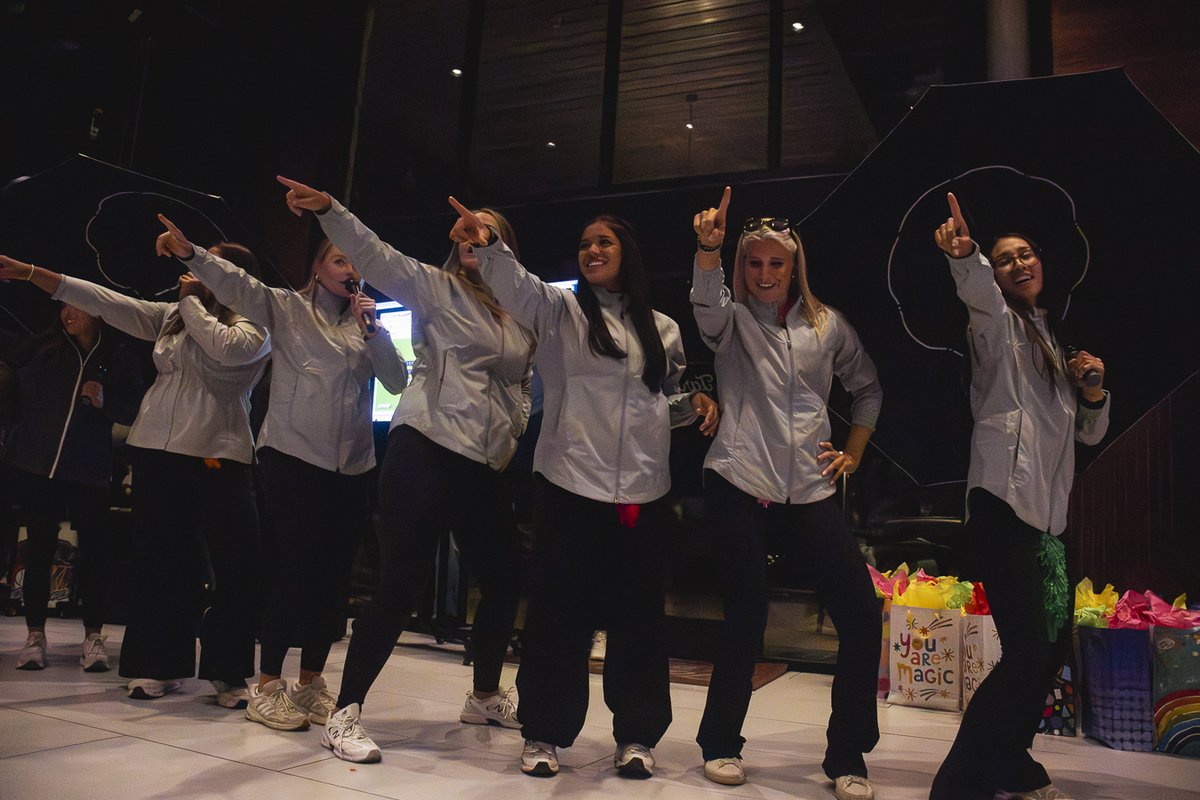 txstatewgolf's tweet photo. 𝒜𝒷𝑜𝓊𝓉 𝐿𝒶𝓈𝓉 𝒩𝒾𝑔𝒽𝓉 😍 https://t.co/zvfnWBiqXU