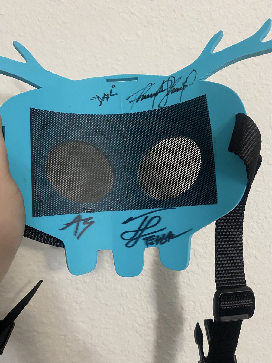 distressed_lynx's tweet photo. https://t.co/hnVgRkmcfy