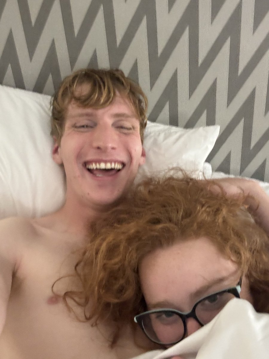 AustinMPretzel's tweet photo. I Love Women! https://t.co/V23bT3bNrd
