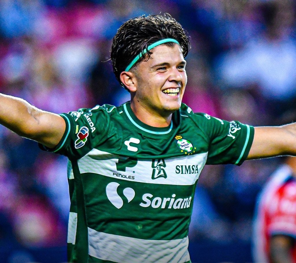 CommunityFutbol's tweet photo. Pues si en México respetáramos procesos, ya estuviéramos hablando de Tahiel Jimenez a Selección Mexicana y no de Henry Martin.

PERO TRISTEMENTE NO ES ASI. 4 GOLES en sus 2 PARTIDOS de este torneo. 

El delantero del mundial U-20, donde lo hizo bien. SERIA LO IDEAL. 

20 AÑITOS🤷‍♂️ https://t.co/PK2OM4nKhi