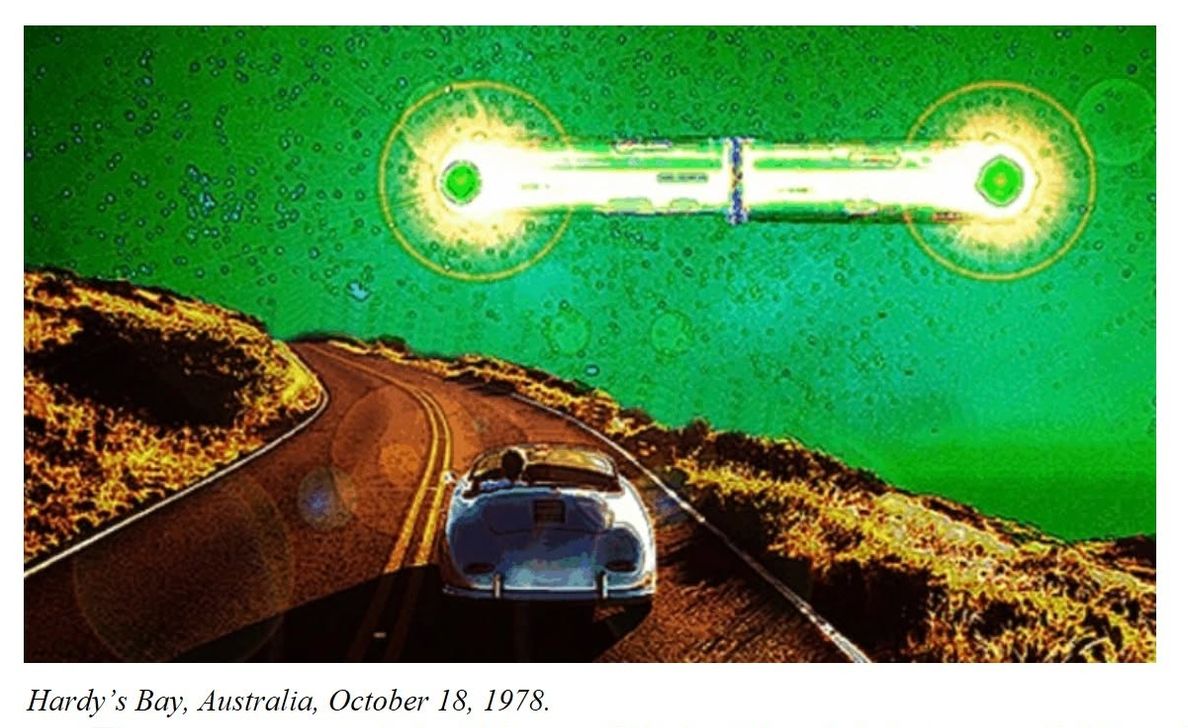 mrjeffknox's tweet photo. #ufotwitter #ufox #ufohistory
Today in UFO History - Greenish Dumbbell
October 18, 1978 — Hardys Bay, NSW
1/ 10:45 p.m. A witness is driving along a coastal road [possibly the Scenic Road] in Hardys Bay, New South Wales, Australia, when he notices a bright green glow coming from below a cliff near the water.