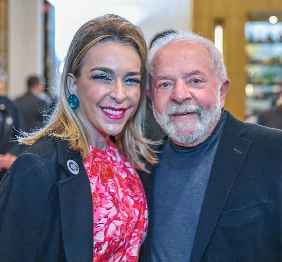 drpaulofaria22's tweet photo. Eu te amo, Robertinha!!!!🫶🫶🫶🫶🫶 https://t.co/gXK7w2jkYY