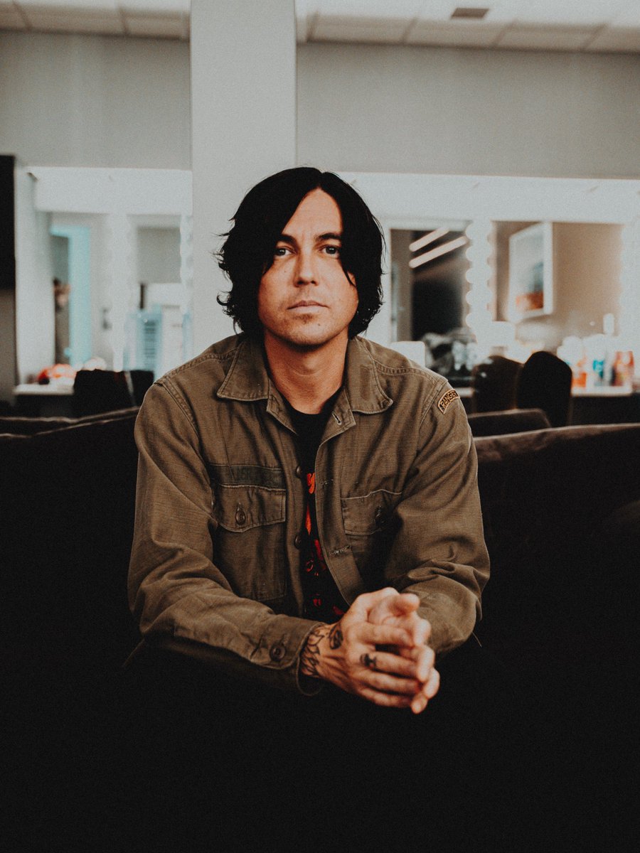 SWStheband's tweet photo. Sold out in San Antonio. What a night. Thanks for singing with us.

📸 James Coffman https://t.co/mjG3RFVcvE