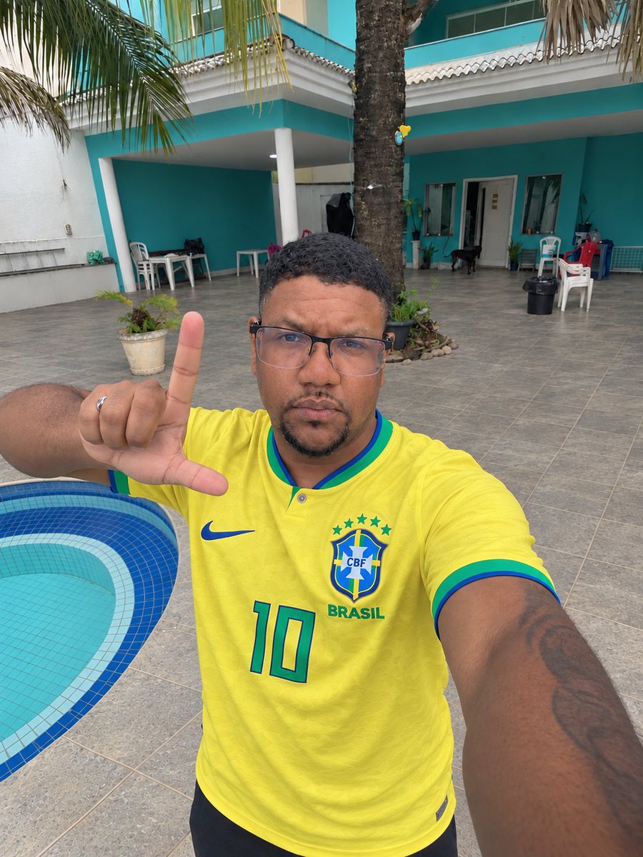tor_hugo7's tweet photo. O verde e amarelo é NOSSO! Dia 25 é 13. ⭐️ https://t.co/l7ifKacyA0