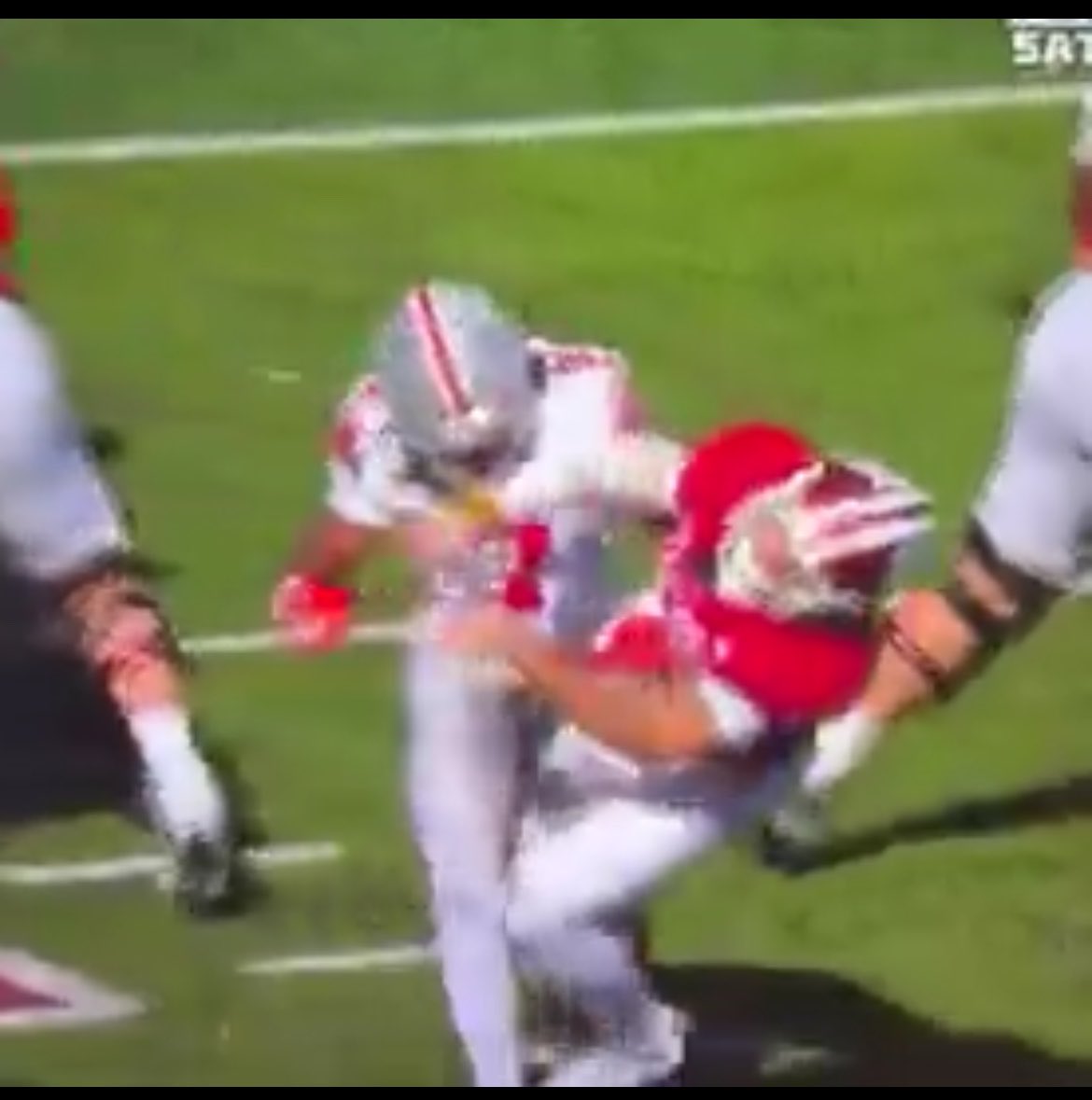 23ohioVworld23's tweet photo. oh no Josh Hoover watch out!!!!! darn he tripped right into the dutt  #whoismoke #duttpack #indiana #upinsmoke https://t.co/NM6mvPTuCG