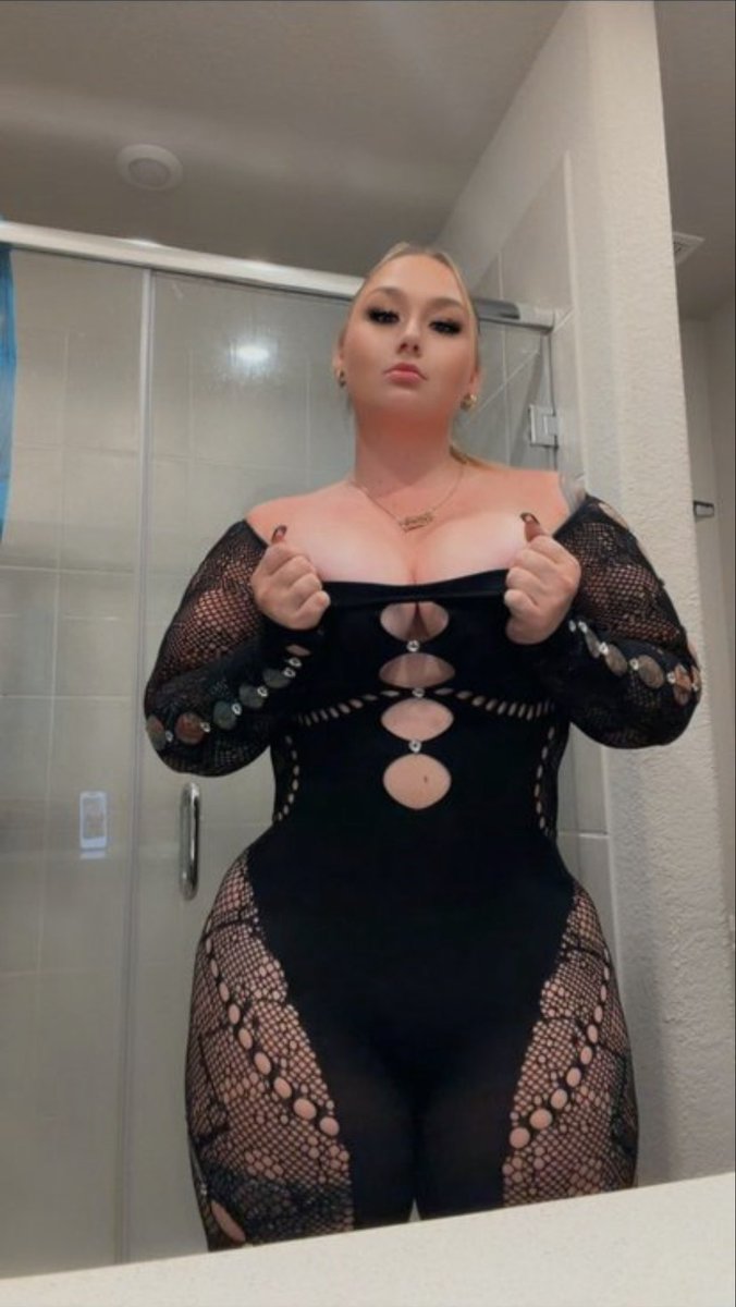 hazelkayla0's tweet photo. 🤭 https://t.co/07BV29kPZI