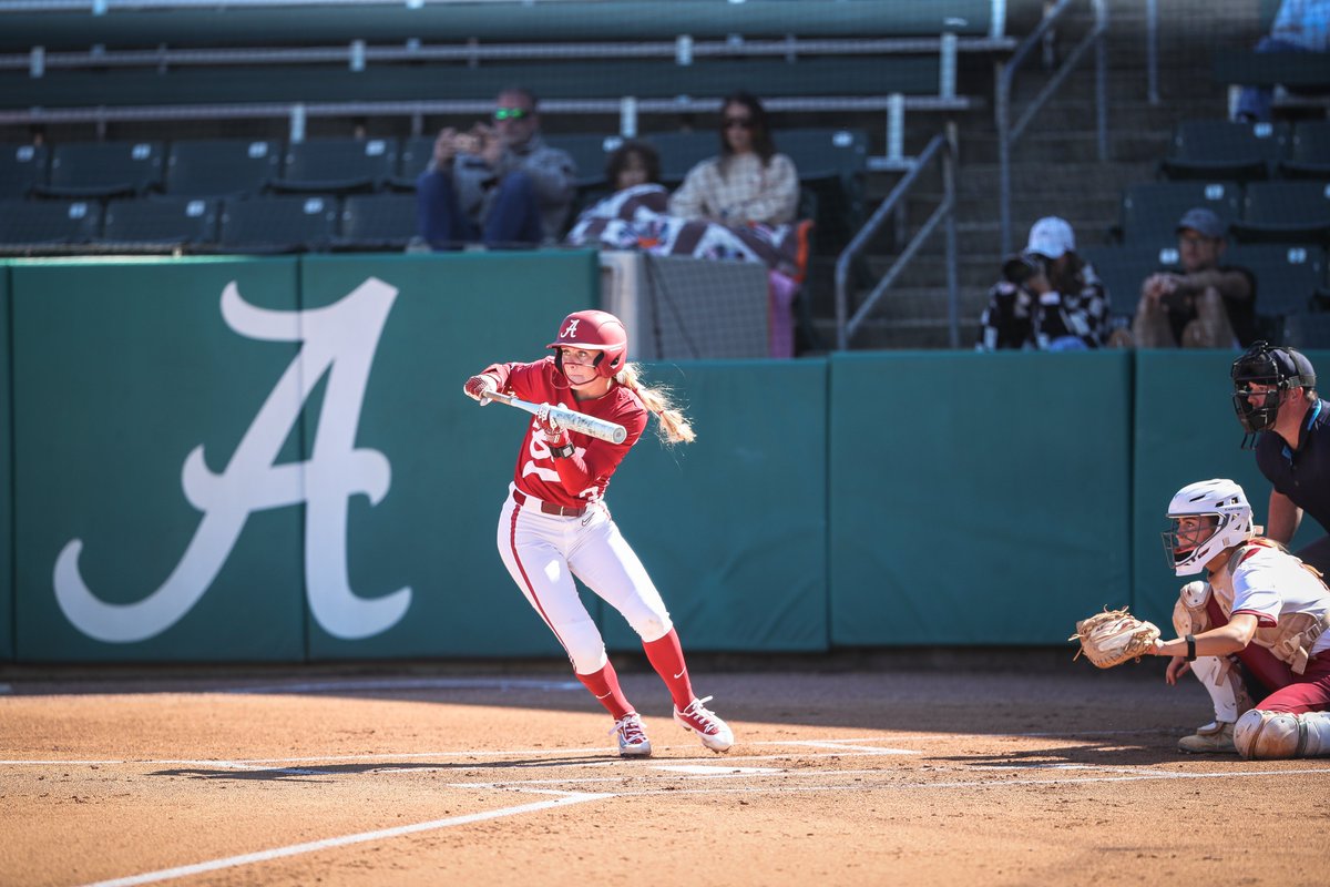 AlabamaSB's tweet photo. Alabama earns the 10-0 win in 10.0 innings to start today's doubleheader!

Game two against West Alabama starts in about 25 minutes

#Team31 #RollTide https://t.co/DZF03xzgul