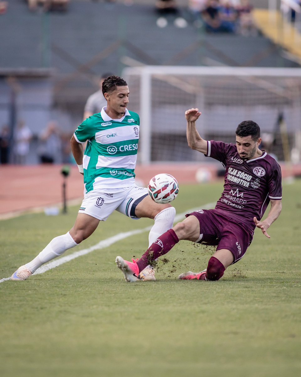 maringafc's tweet photo. COMEÇOU O SEGUNDO TEMPO NO WILLIE DAVIDS! ⚽️

VAMOS DOGÃO! EM BUSCA DA VITÓRIA! 🖤🤍💚

MARINGÁ 0️⃣ X 0️⃣ FERROVIÁRIA 

📸 Fernando Teramatsu 

#maringafc #futebol #brasileirão #sériec #tricolor https://t.co/S42jOJcZbk