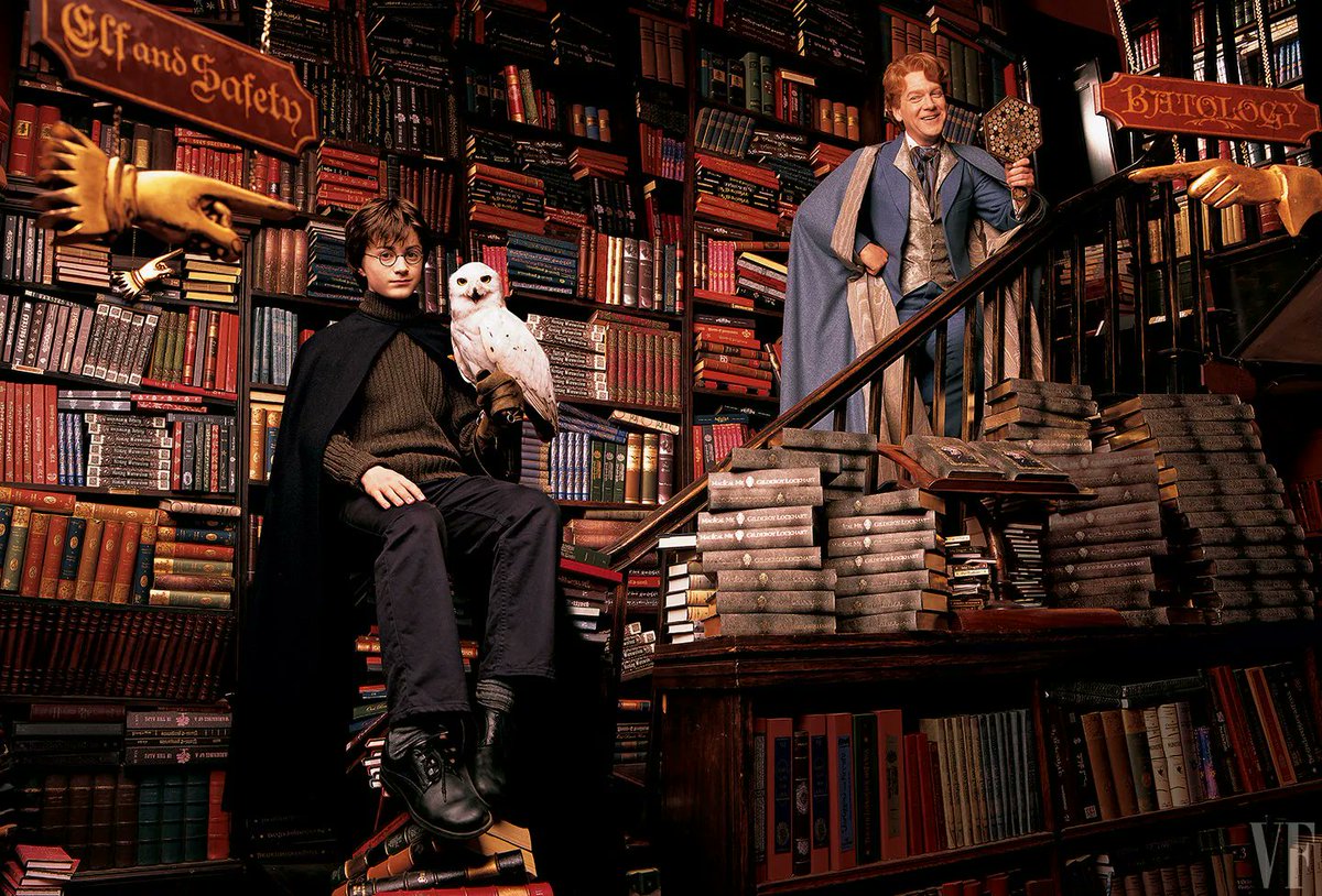 portalpotterbr's tweet photo. Fotos promocionais tiradas para o lançamento do filme Harry Potter e a Câmera Secreta, 2002. https://t.co/m5sQ3rSFNM
