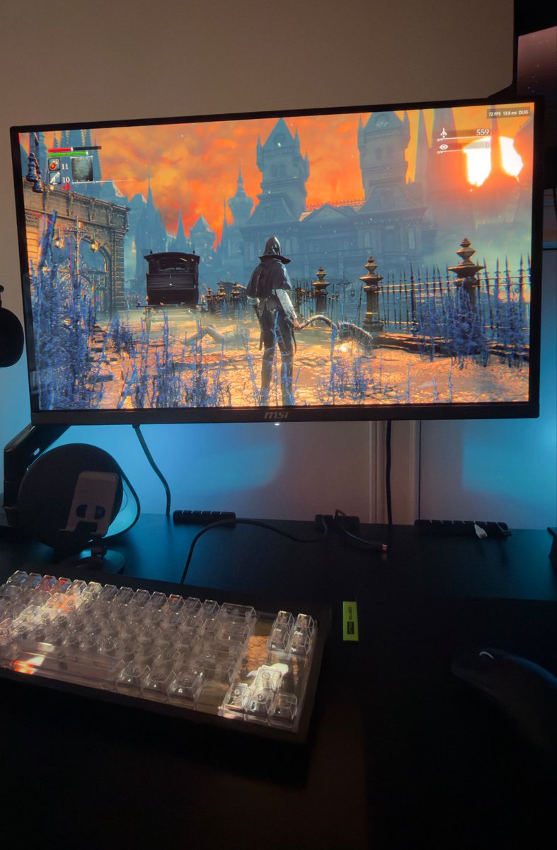 CameronRitz's tweet photo. 11 years later and Bloodborne on PC is better than it ever was on PlayStation. 

This is the all-digital future you wanted @PlayStation :) https://t.co/GMhFGZg0Ft