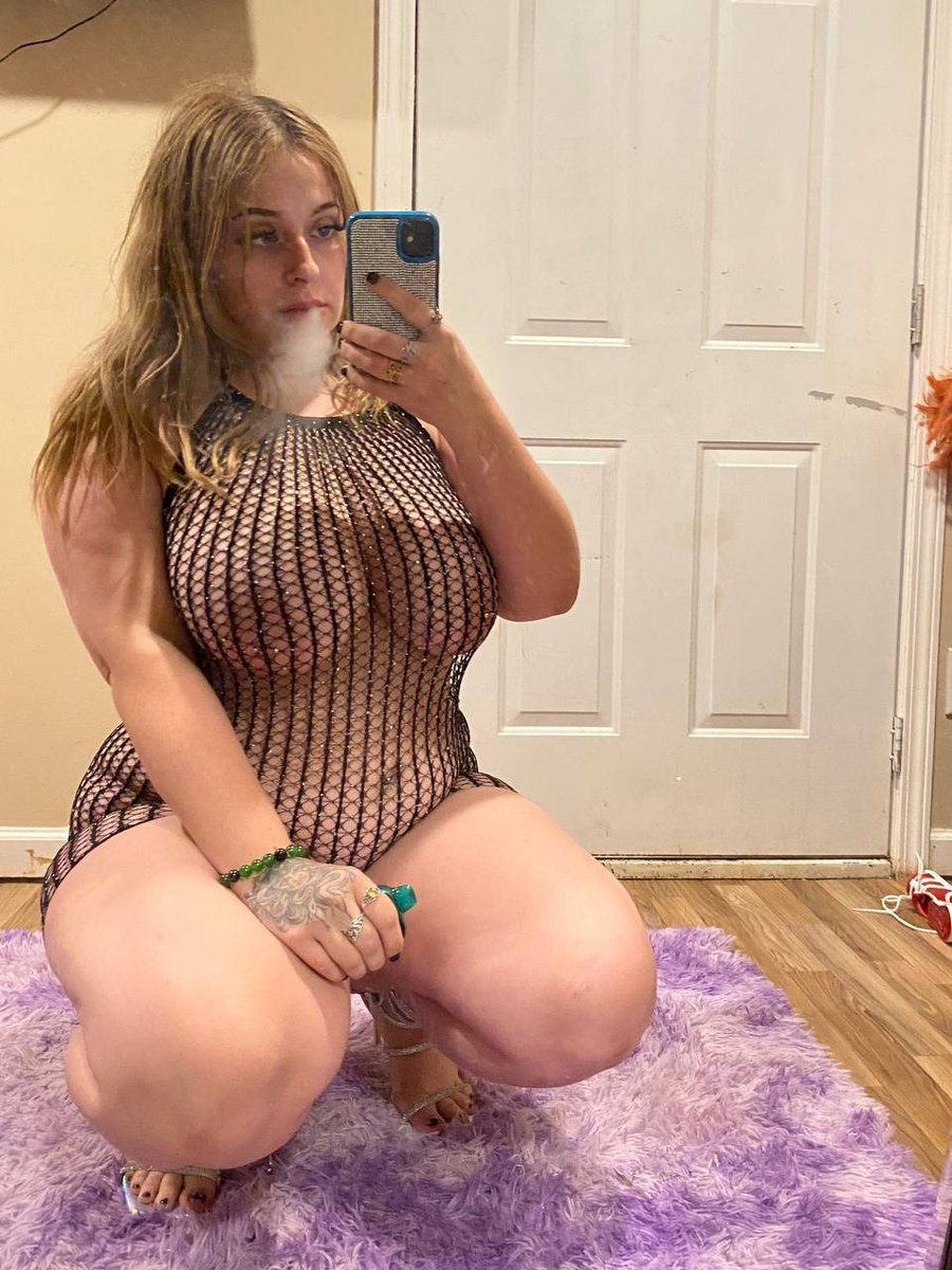 lick_lick16's tweet photo. Hey daddy wanna have sum hmu
Meets
Ask for Menu
X
#Wisconson #mke #414links #milwaukeepanthers #mkefreaks https://t.co/QF5DXo9nQP