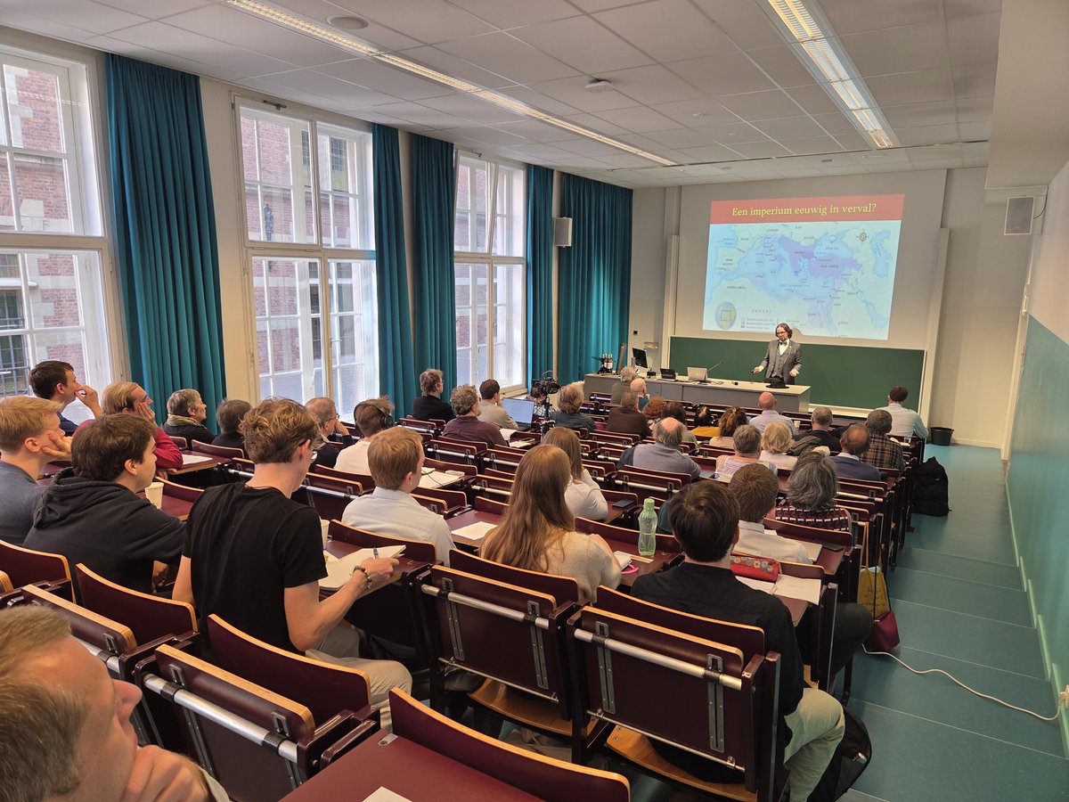 Ifese1's tweet photo. Vandaag verzorgden professoren Jeroen Wijnendaele, Daphne Penna, Kristoffel Demoen en Reinhart Ceulemans elk een lezing op de studiedag over Byzantium in de late oudheid. https://t.co/q5D1tA8z0N