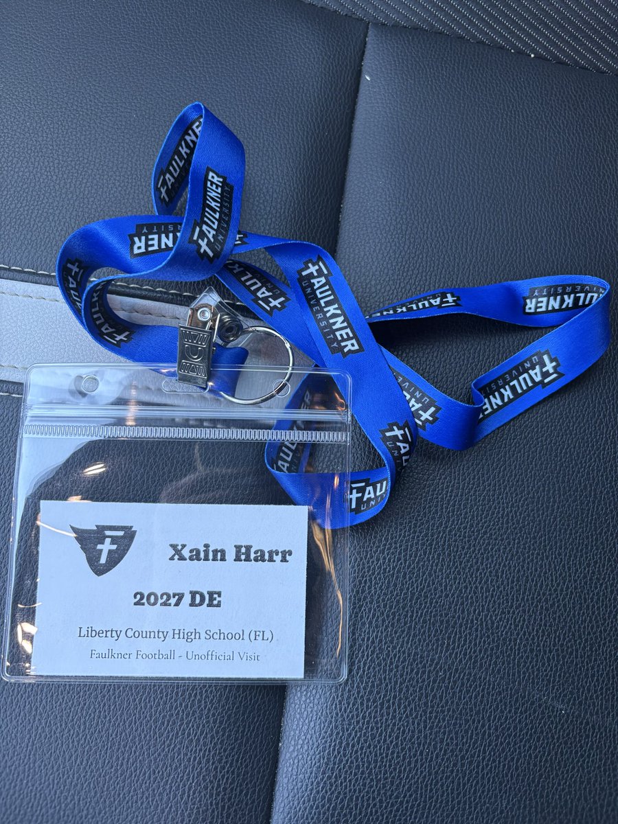 XainHarr's tweet photo. I had a great game day visit at Faulkner! #AGTG @JT_BakerDPP @BenWilsonFB @CoachGT02 @LCBulldogFB https://t.co/87dj09PpK4