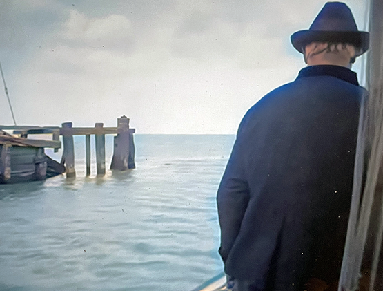 CLARKCGRAVES13's tweet photo. #Pier on the Dutch island of Volendam, frame from a colorized reel on Youtube https://t.co/5P1YjTGEvY