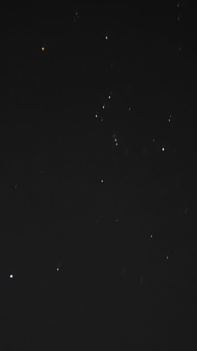 Silfy77's tweet photo. 朝よりの夜の浜名湖SAから
撮れた星がきれいだったのでおすそわけ
#起きてよきょんちゃん
#浜名湖
#まぶちフェス https://t.co/rtcIZoeYDE