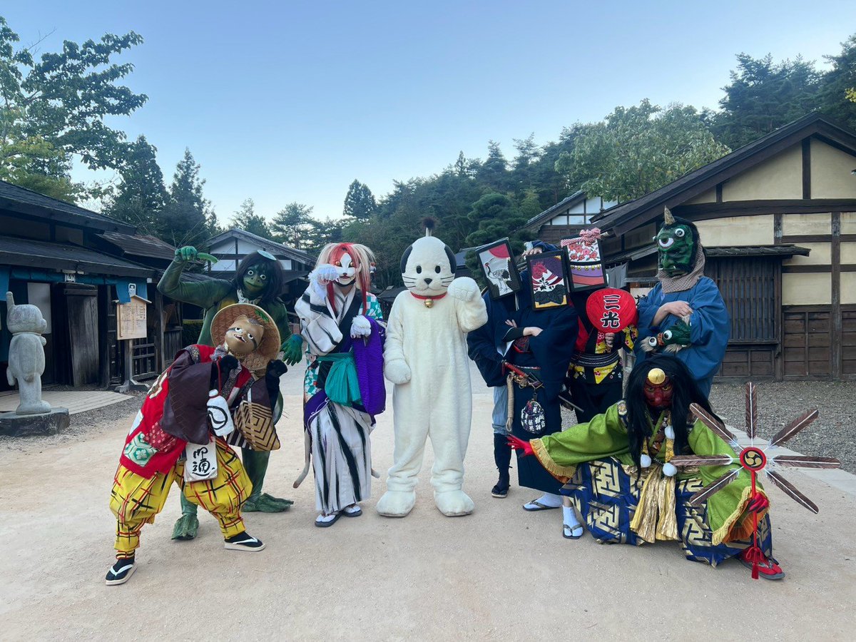 JOKER00819728's tweet photo. 本日、#妖怪ワンダーランド
日光江戸村二日目！

お陰様で初日はたくさんのお客様で
賑わい、普段とは違う江戸の街並み
となって、あちこちから活気のある
声が飛び交う様子が伺えました。

本日も皆様のご来場を
心よりお待ちしております🥒 https://t.co/5nNEXGbKvD