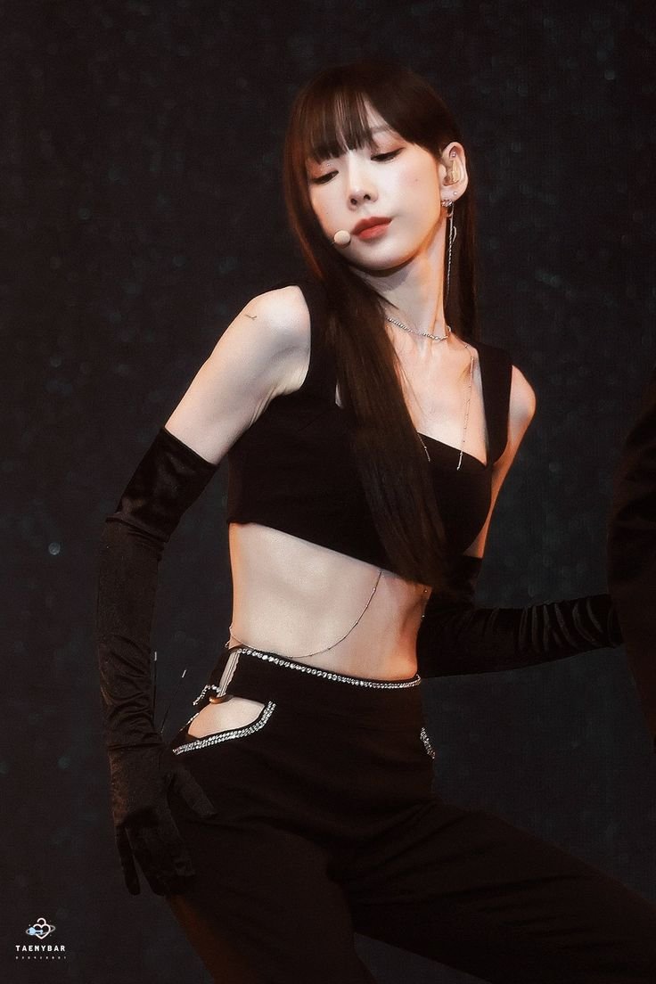 taengstiny's tweet photo. 🖤🤍

#2026MAMAVOTE #TAEYEON https://t.co/8s3m5dBwvq