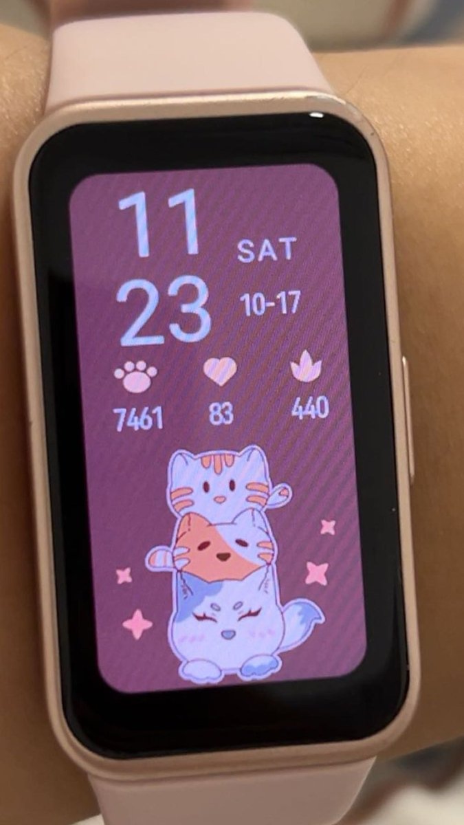 Mi11aa0's tweet photo. I missed coming here , anyway I’m trying to hit 70kg after gaining so i can dye my hair and make a little change, I’ve been feeling really down and exhausted since I started my internship half of my days goes working like a dog without getting paid and it really took a toll on me https://t.co/YDHR0el5Fe