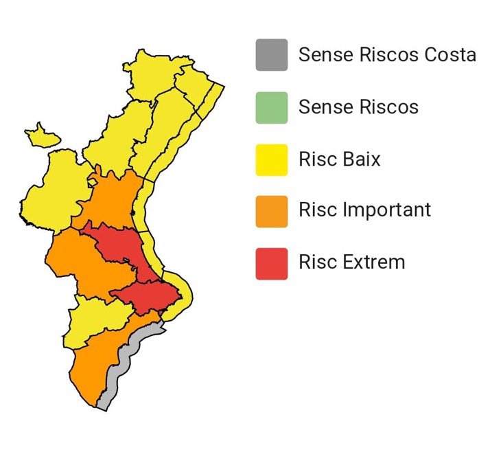 BombersDipcas's tweet photo. ➡️ Seguimos pendientes de la evolución de las previsiones meteorológicas en relación a la #DanaAdam para nuestra provincia. 

🟡 @GVA112 mantiene activada la alerta nivel amarillo en toda la provincia por #lluvias y #tormentas. 

Actualmente @AEMET_CValencia prevé , especialmente en el litoral,  posibilidad de #lluvias con acumulados de 30mm/h y 80mm/12h. Estas lluvias localmente pueden ir acompañadas de #tormenta.   
También hay previsión de temporal #costero con olas de 3-4 m.

⚠️ Desde @BombersDipcas @dipcas pedimos #precaución y seguir atentamente la evolución.