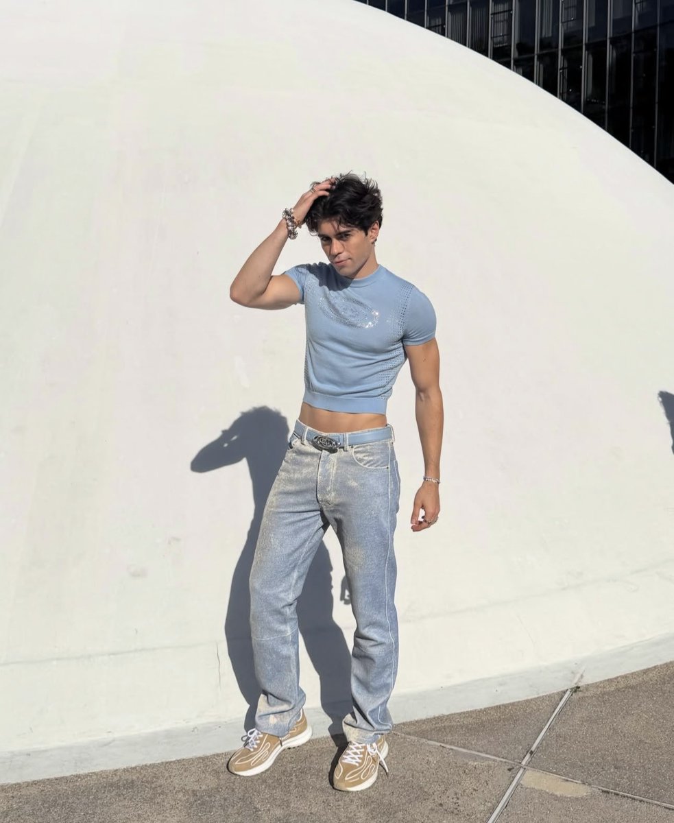 GBF4EVR's tweet photo. boy toy ˖Ი𐑼⋆ ࣪ ˖ https://t.co/KZXlr0CwSC