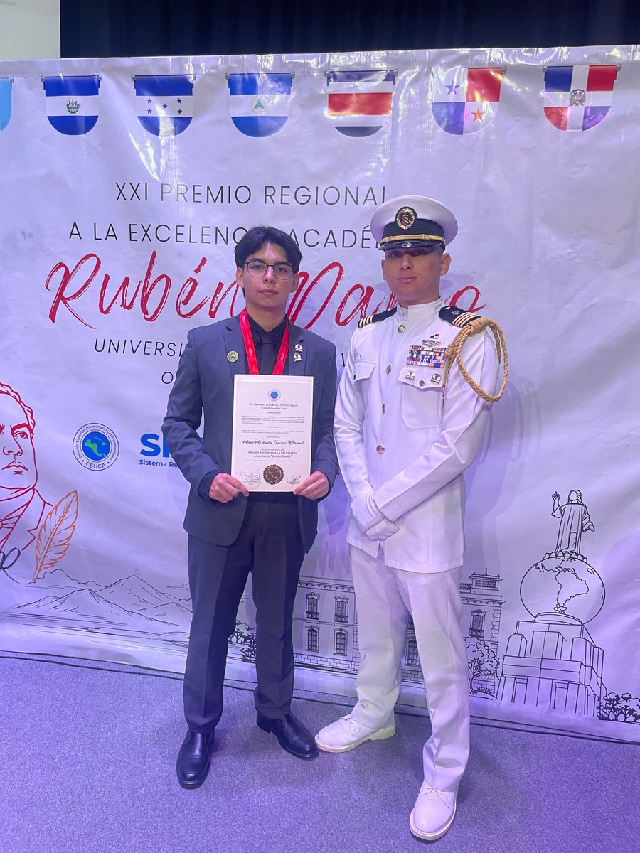 umaritima's tweet photo. Nos enorgullece destacar al estudiante Aldair González, quien resultó ganador del Premio Regional a la Excelencia Académica “Rubén Darío, al obtener el índice académico más alto, convirtiéndose en motivo de orgullo para nuestra comunidad. https://t.co/0TUh4l6D9m
