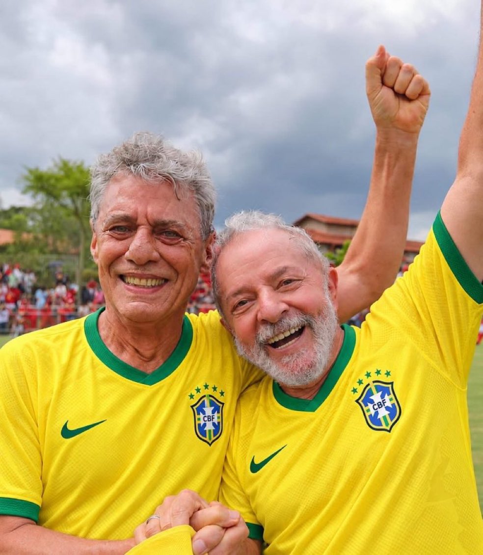 MaguiPessin's tweet photo. BATEU O DESESPERO! LULA REELEITO!
O BRASIL VAI VENCER 
BORA BRASIL
LULA 13 https://t.co/vOGmUIRdCv
