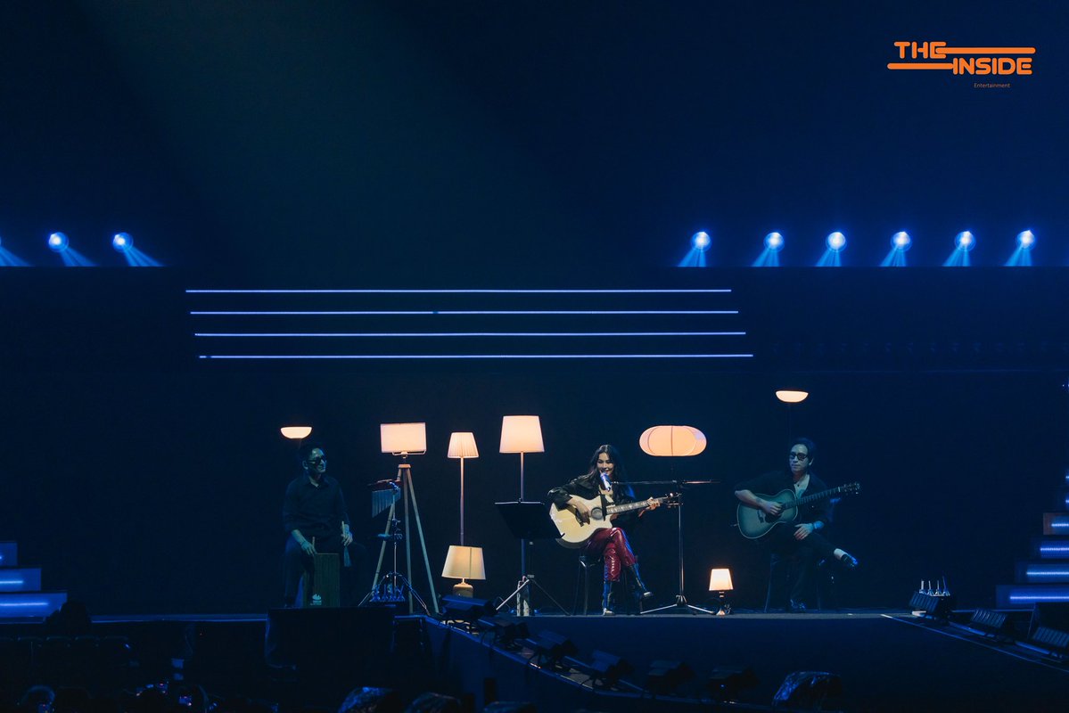 The_Inside_Ent's tweet photo. THE WORLD BETWEEN LINGORM D1
#LingOrmBetweenUsConcertD1 
#LingOrm #Linglingkwong #หลิงหลิงคอง‌ https://t.co/jo6g2o9rYi