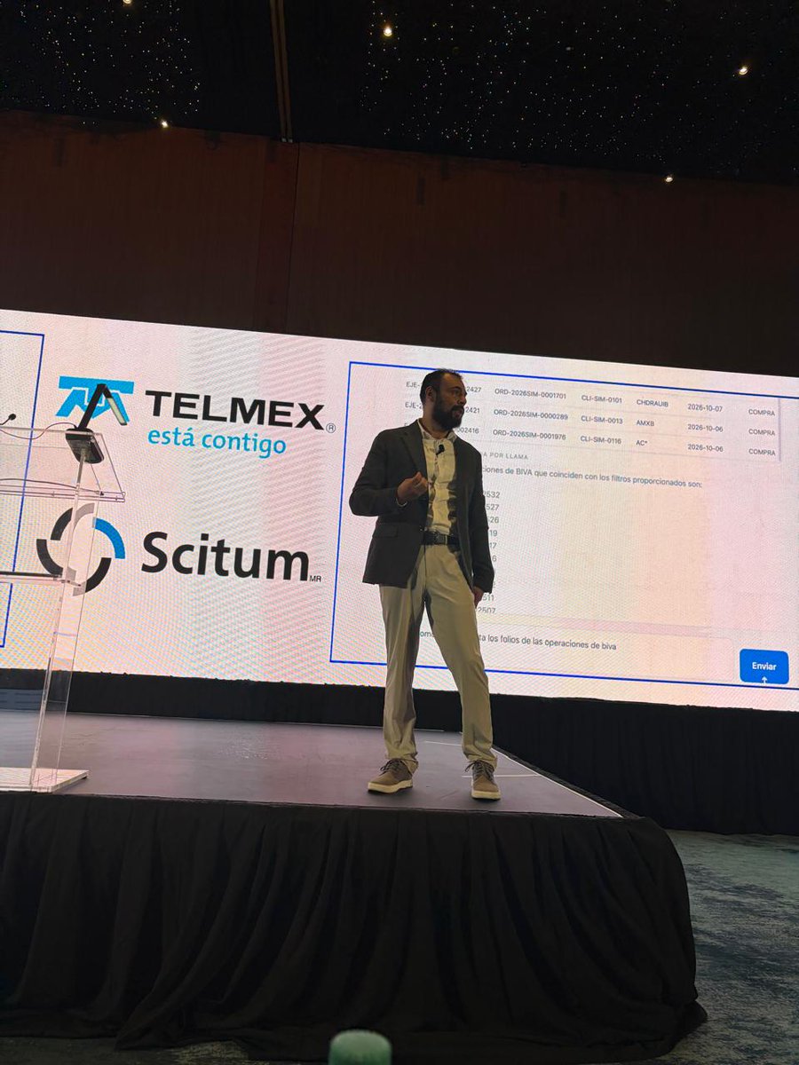 AMIB_Valores's tweet photo. No solo se trata de proteger el prompt o la página web.

Isaac Sagrero, de @Telmex @Scitum_MX  durante su conferencia IA: del activo que protegemos al arma que enfrentamos en el #TechDay2026 🖥️ https://t.co/CjqS2Rorhj