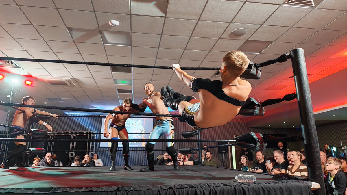 shahanshahan's tweet photo. Wrestling show #32 of 2026. Spent a couple of hours driving to Northamptonshire &amp; back to see familiar faces in an all new setting for me. Hoping I'll be back for a show in 2027!

@CriticalProWres https://t.co/IYl8a9EH10