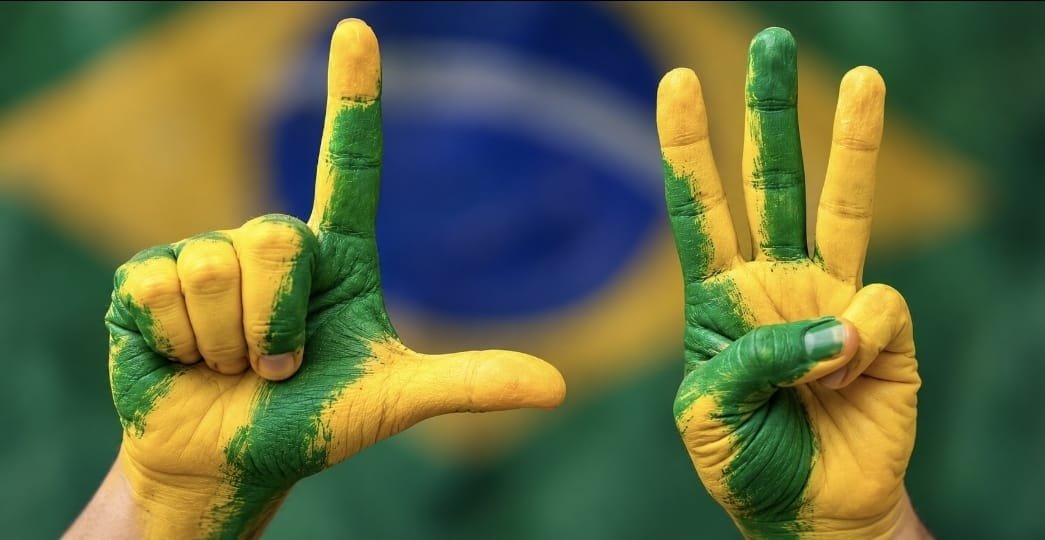 cleoms24's tweet photo. @euricardokonka #LulaSeuExercitoTeEspera https://t.co/dQJiWyWZhx