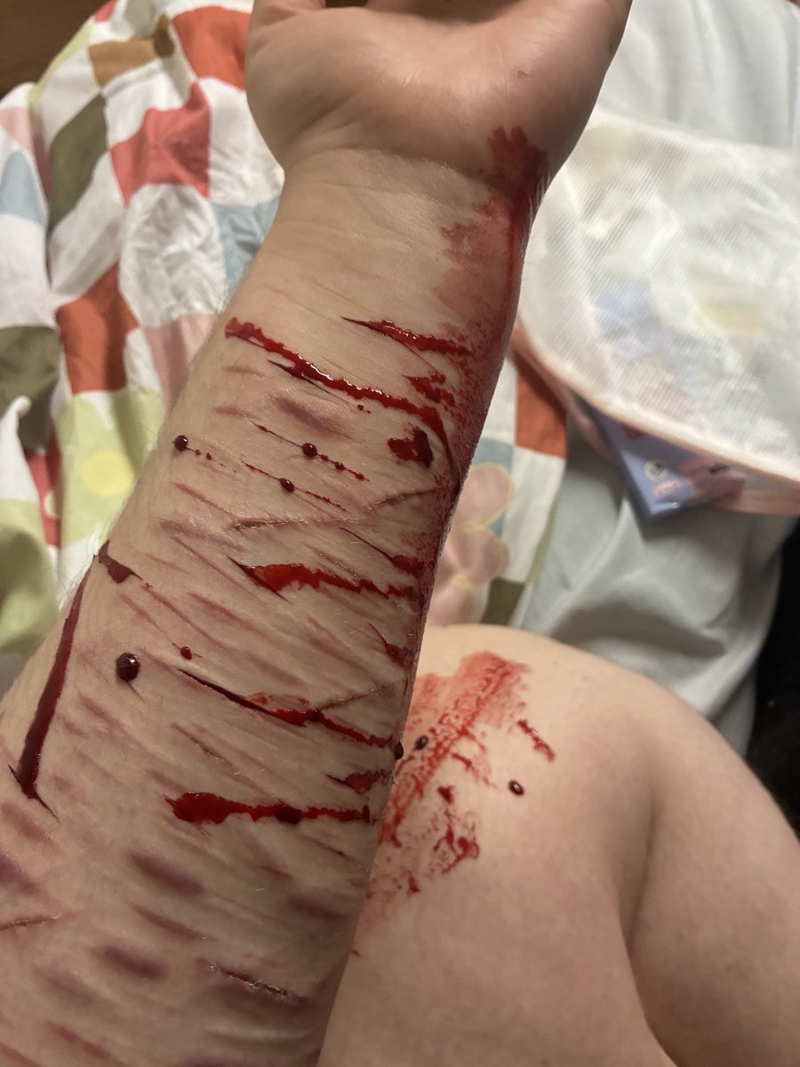 hurtedtommy's tweet photo. fuck #shrtwt 

AI! NOT REAL!! MAKEUP!! block dont report pls https://t.co/gSkcYG8BMv