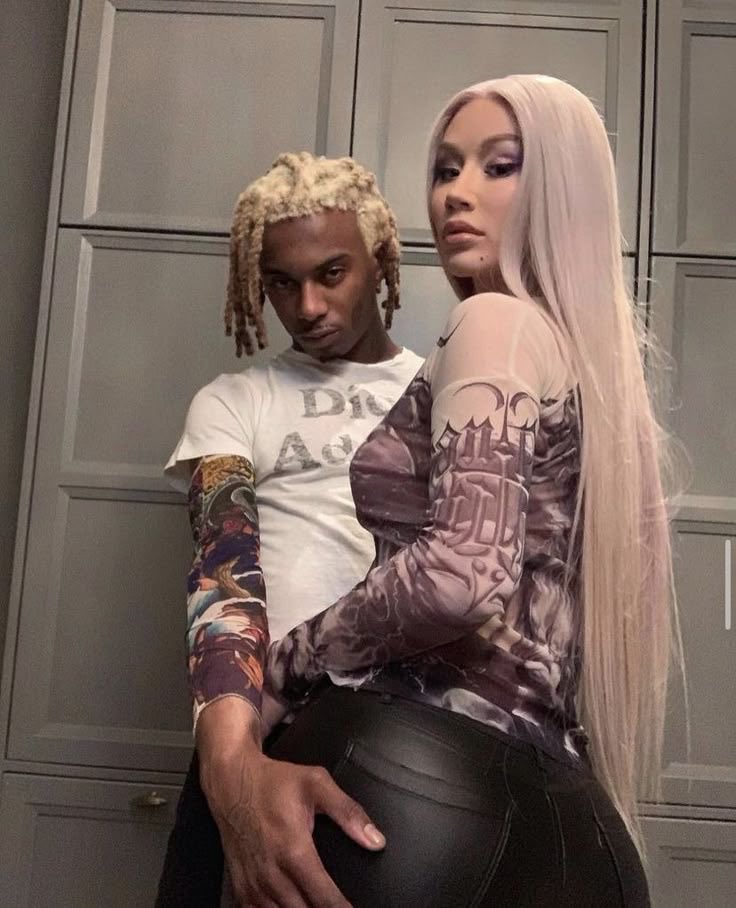 Sound_Scrape's tweet photo. Playboi Carti &amp; Iggy Azalea | 2019 https://t.co/xTUut06vJ5