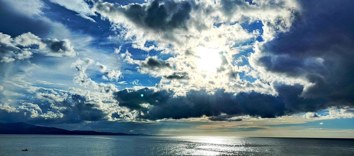 moisesandradel's tweet photo. Atardecer en Cumaná, fotos tomadas, Gracias a DIOS, el 28/09/2026, a las 16:54 horas.
#DIOS #JESUCRISTO
#ESPIRITUSANTO
#LaBiblia
#LaPalabraSagrada
#IsladeMargarita
#Playas
#PaisajesBellos
#Atardeceres
#Amaneceres
#Relax
#ImagenesHermosas https://t.co/vCWTZ54PSw