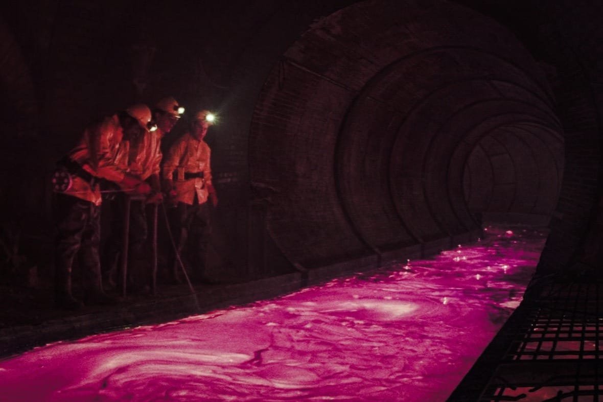 MadTreeMan's tweet photo. Anyone remember the scene from Ghostbusters 2 when they find the pink slime feeding on everyone's anger and frustration?  If you told me that was under NYC right now I'd believe you.

@EndGameWW3

#Ghostbusters
#angry https://t.co/AEe6t3lCa7