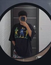 ViralCutz2000's tweet photo. @servindegens 😂😂😂😂 https://t.co/1kYQzjCXk5