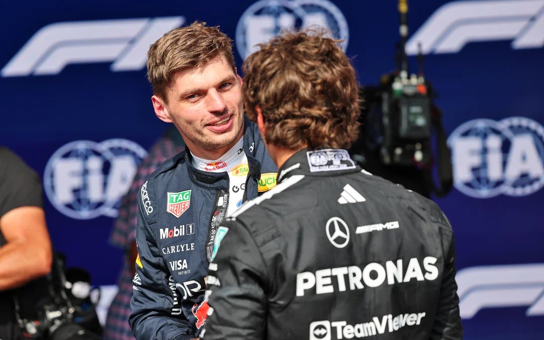 F1GuyDan's tweet photo. 🚨 Best average finishing position in 2026

🥇 Kimi Antonelli - 2.63
🥈 Max Verstappen - 3.23
🥉 George Russell - 3.93
Charles Leclerc - 4.00
Lewis Hamilton - 4.13
Lando Norris - 4.23
Isack Hadjar - 6.25
Oscar Piastri - 6.29
Liam Lawson - 8.56
Pierre Gasly - 9.80 https://t.co/JTwYM9coZg