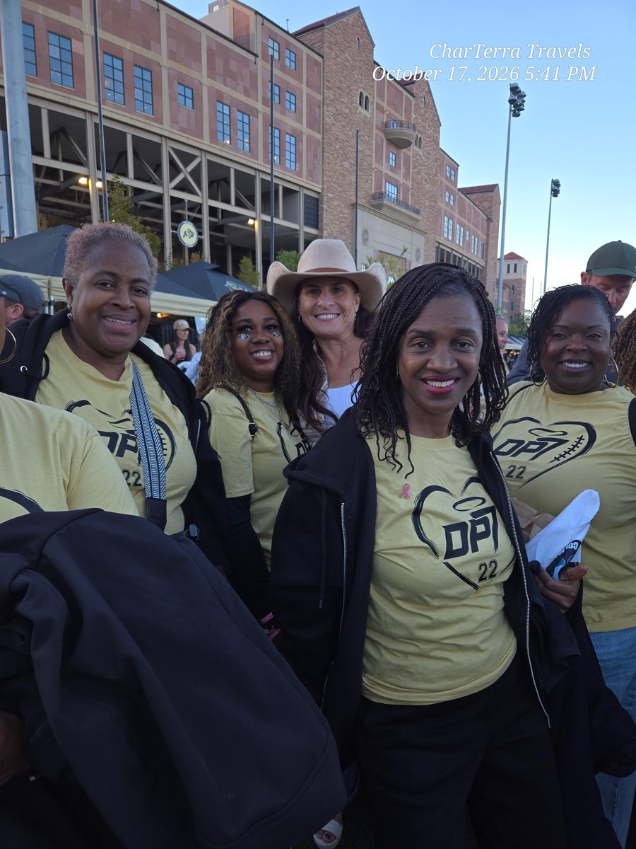 CUaunties's tweet photo. #AuntiesOutside
The Aunties have made it to Folsom field. Shoutout to our Colorado Aunties holding it down like Auntie Jessie. Sis the cowboy hat is π₯π₯π₯
SkoBuffs π¦¬
#GoodAuntiesAreEverywhere #CUaunties #WeBelieve #BeatUtah #DoItForDom #DP7 https://t.co/WlRHvFQKt1