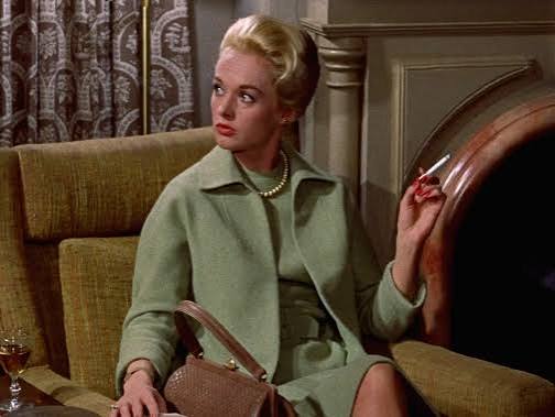KeysSteven's tweet photo. @tcm @colmandomingo @BenMank77 Greensicle
or
Kelly Green,
a new shade &
part of the fall line
at Crayola® Crayon?
#rearwindow #noir
#gracekelly #filmnoir
#fashion #tcmparty
#alfredhitchcock https://t.co/1CL00KE4Pp