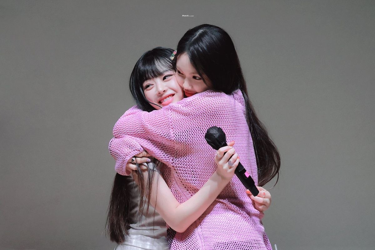 hka3d's tweet photo. 사진에사랑이가득가득ㅠ_ㅠ https://t.co/sfUQ8U801E
