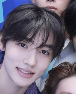 eomoesh's tweet photo. 졸귀양 https://t.co/KoEMZBEUBK