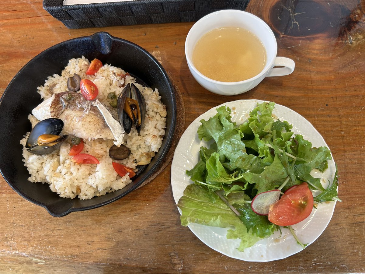 saana8600's tweet photo. そして、ランチは洋食屋さんのパエリア！ https://t.co/NFko2mdV1s