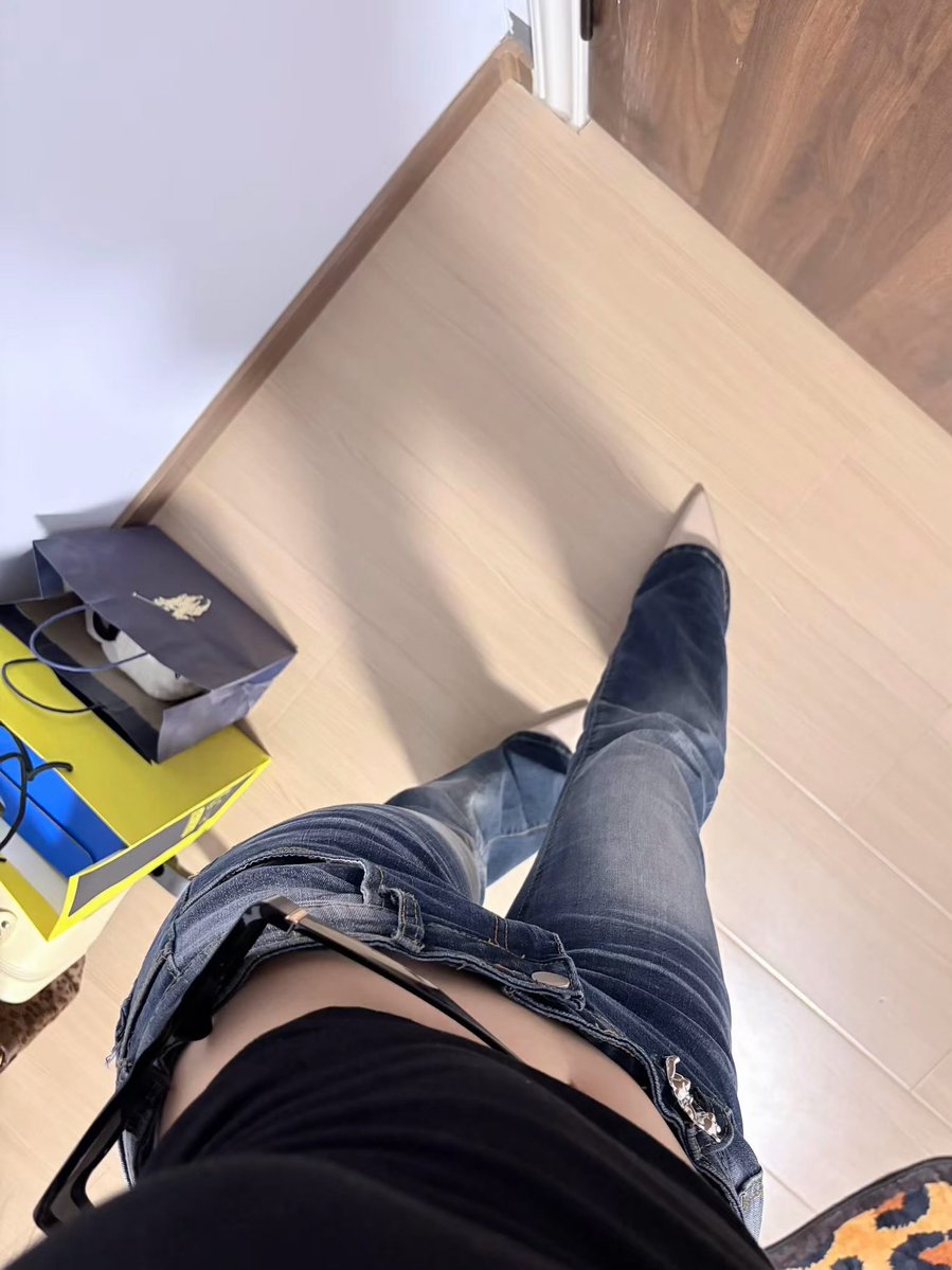 yu_jin99680's tweet photo. 聊天的有没有 https://t.co/Dk5afwbpon