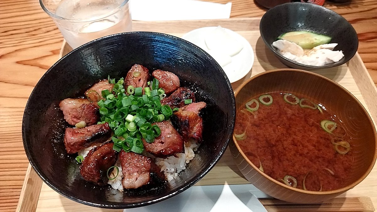 puresan_2's tweet photo. 人生初鹿さんのお肉🦌
普通に日常食にしたいくらいうまい♥️ https://t.co/eAuEKL1Kbq