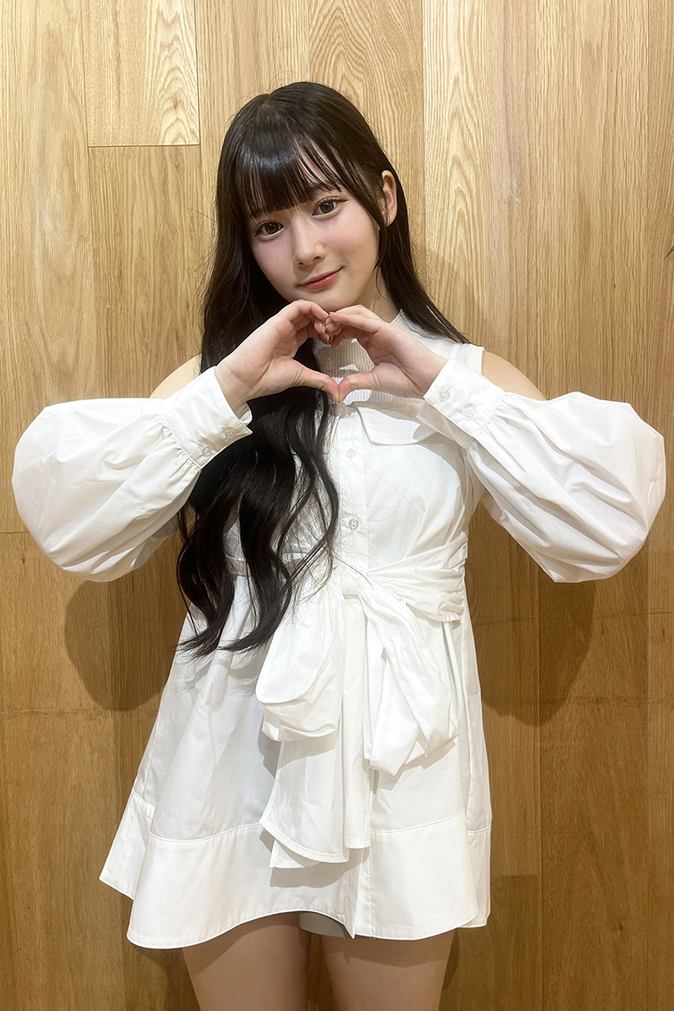 idol_and_read's tweet photo. 【10月23日発売『IDOL AND READ 047』取材レポートその9（ #逢里みう #ばってん少女隊 ）】

取材レポート
https://t.co/s0RjUFKTQB

Amazon
https://t.co/7RVkGYezbH

tower
https://t.co/BmsuBw2Ior

hmv
https://t.co/pfkn0jeZTl

@battengirls_jp https://t.co/ofUsrUAt9X
